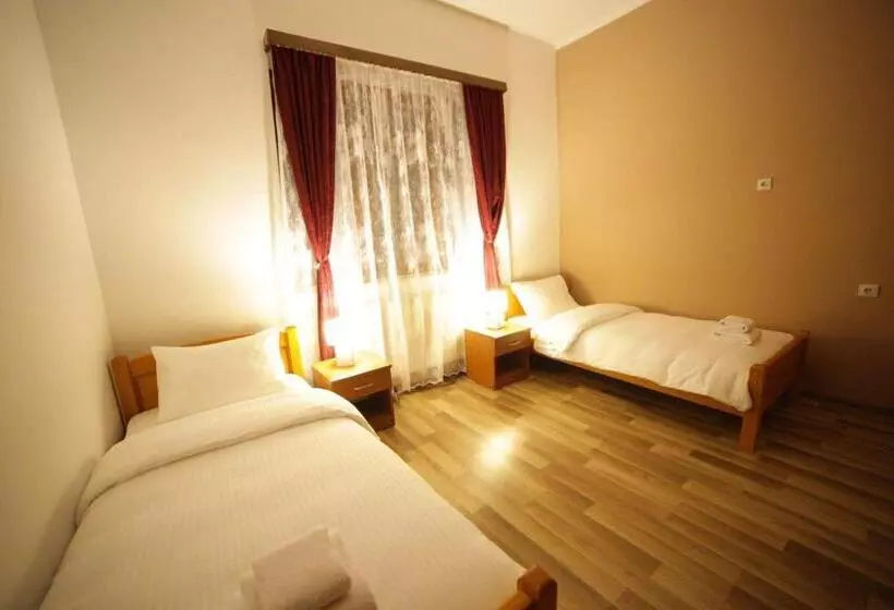 Apartmani Prenociste Dajevic Hotel Tara Pljevlja