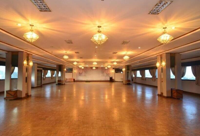 Holiday Plaza Hotel Cebu