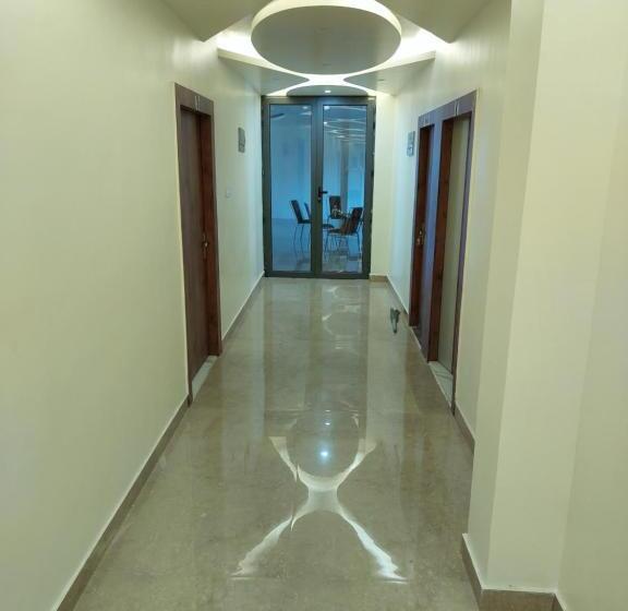 酒店 Aastha & Banquets