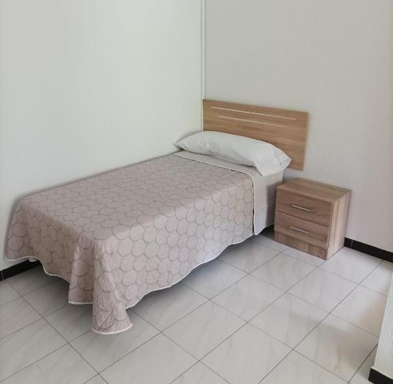 פנסיון El Ferial