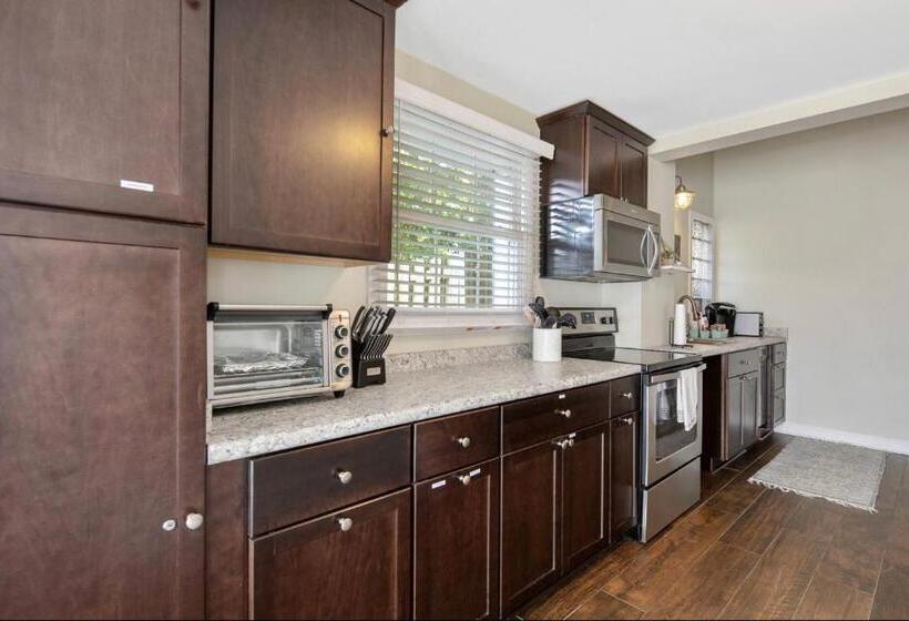 Majatalo Haymount Hideaway