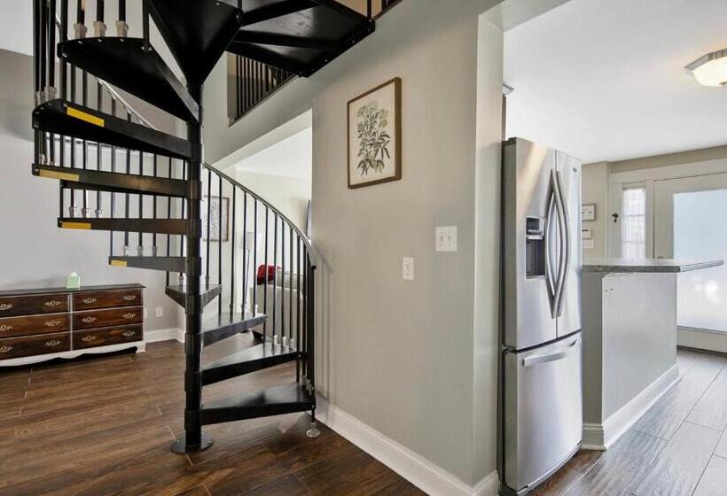 Majatalo Haymount Hideaway