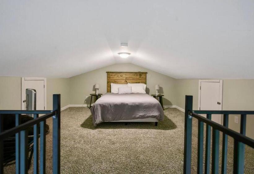 Majatalo Haymount Hideaway