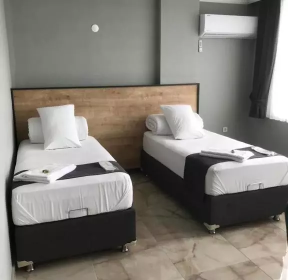 Art Suit Otel