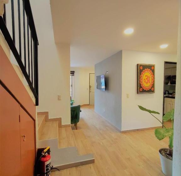 Bed and Breakfast Casa Noriux En Gdl