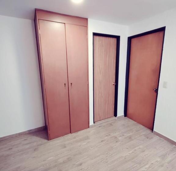 Bed and Breakfast Casa Noriux En Gdl