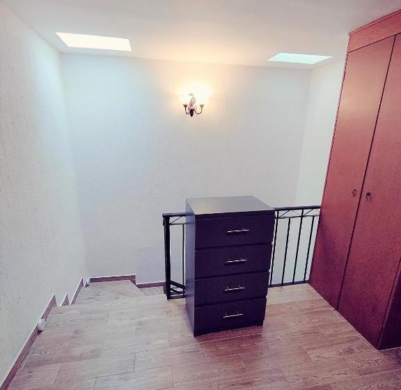 Bed and Breakfast Casa Noriux En Gdl