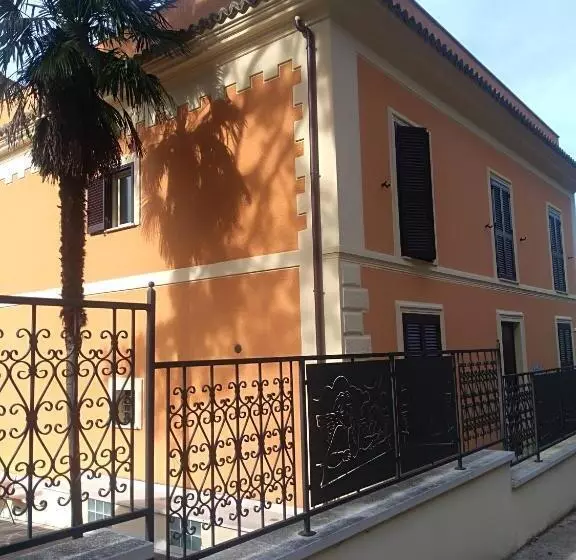 Aamiaismajoitus (B&B) Villino Chelidonia Subiaco