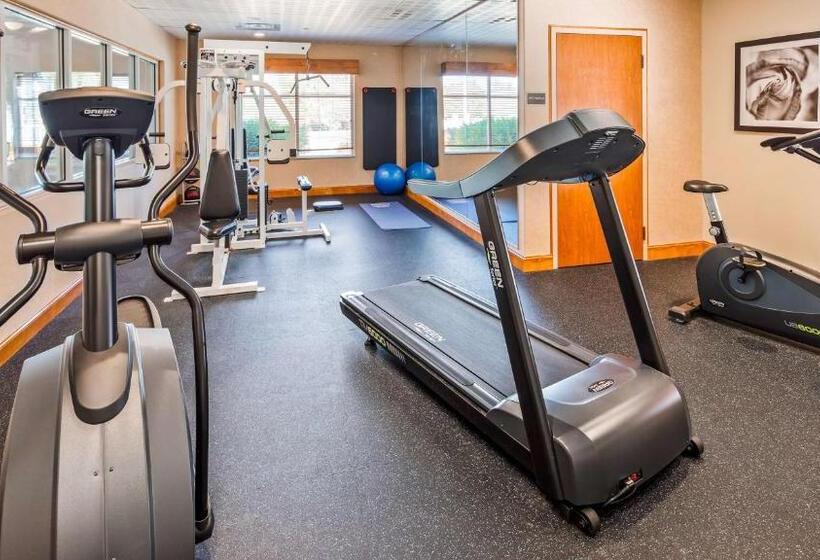 호텔 Best Western Plus Rose City Conference Center Inn