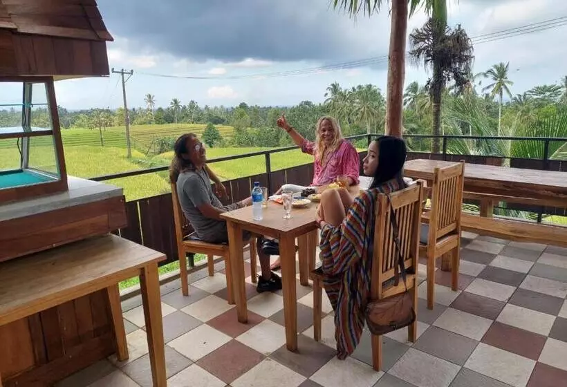 Hotelli Gubug Art 1 Villa Bali