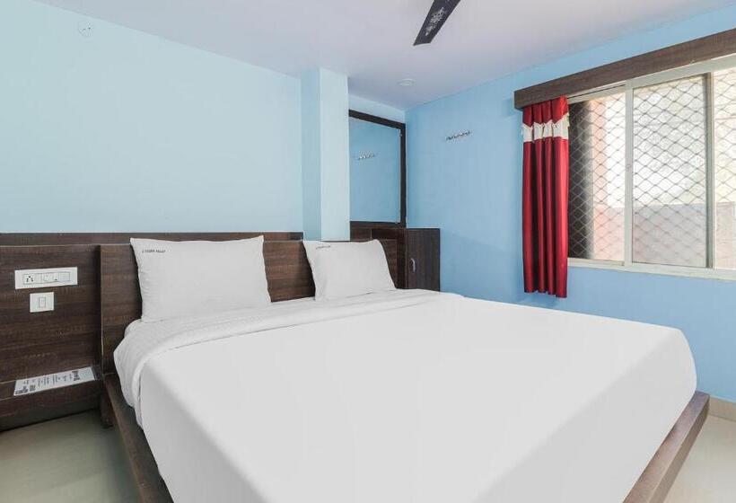 Oyo Hotel Prudhvi Devi