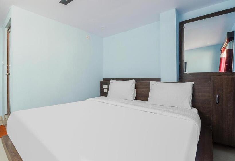 Oyo Hotel Prudhvi Devi