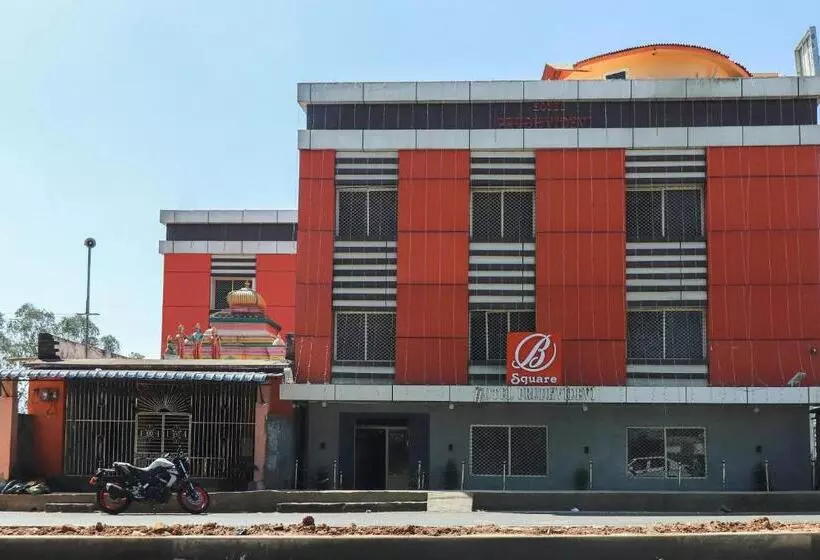 Oyo Hotel Prudhvi Devi