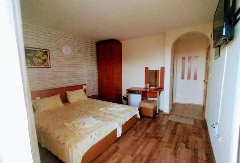 Panzió стаи лилия 18