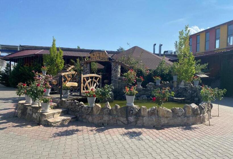 پانسیون Biți