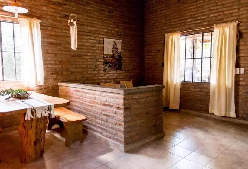 هاستل La Paloma Posada