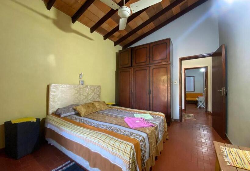 تختخواب و صبحانه Villa Morra House Iii