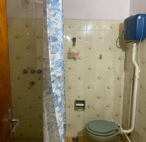 تختخواب و صبحانه Villa Morra House Iii