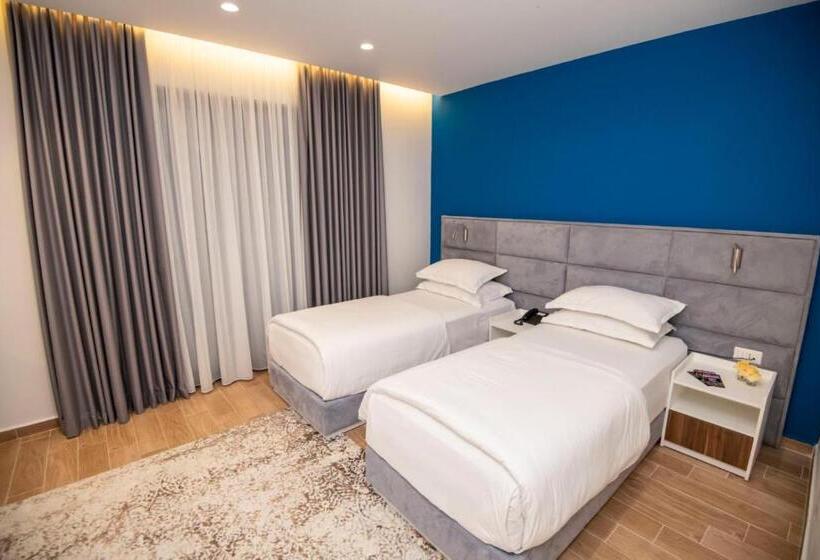 Hotel Henry Resort & Spa