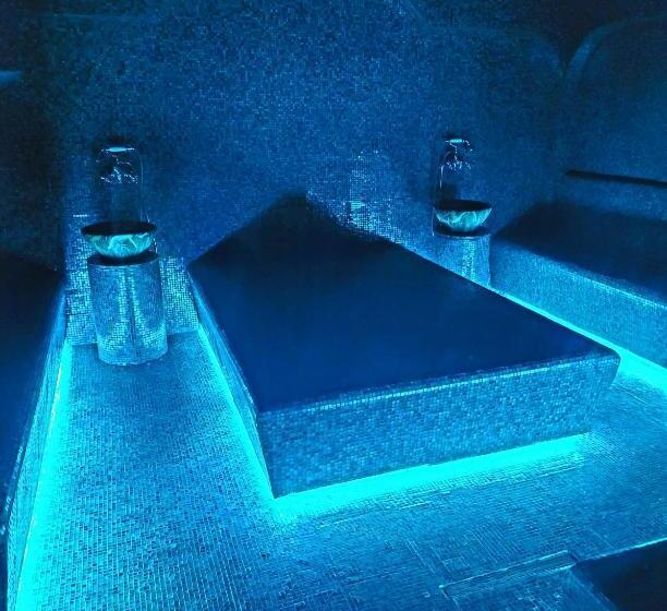 Hotel Henry Resort & Spa