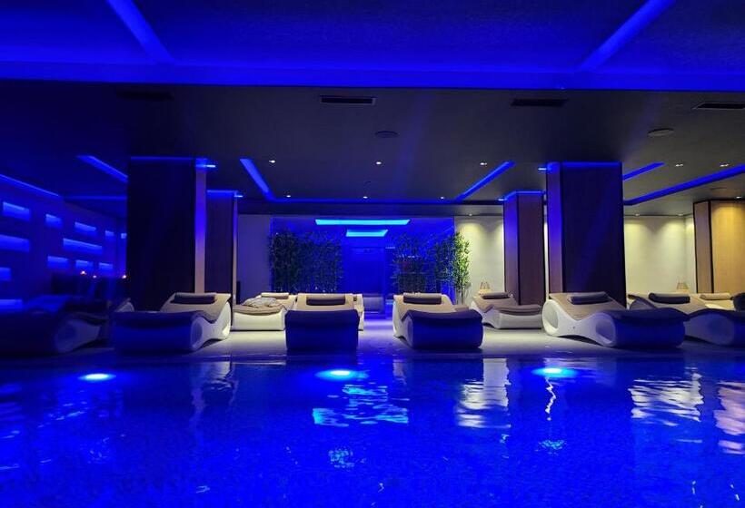 Hotel Henry Resort & Spa