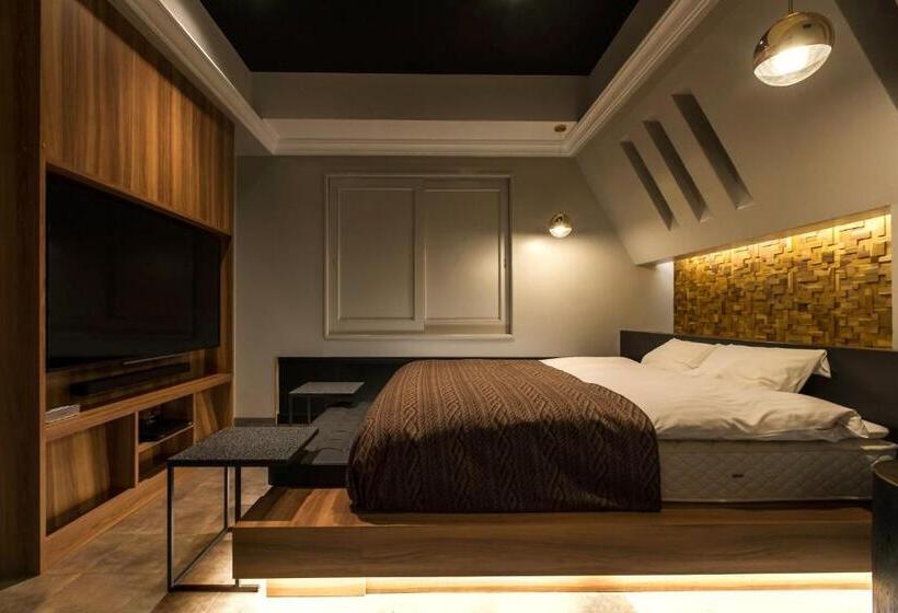 בית מלון כפרי Odo Adult Only