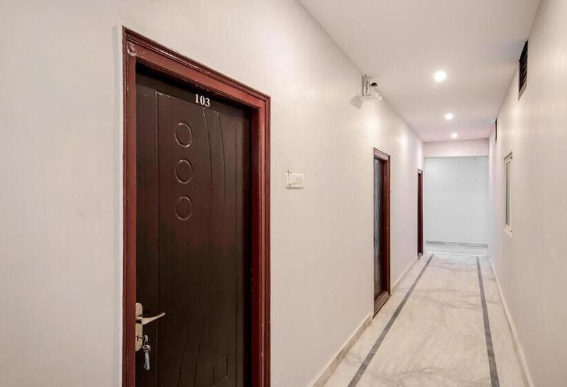 فندق Oyo Rushikonda Grand