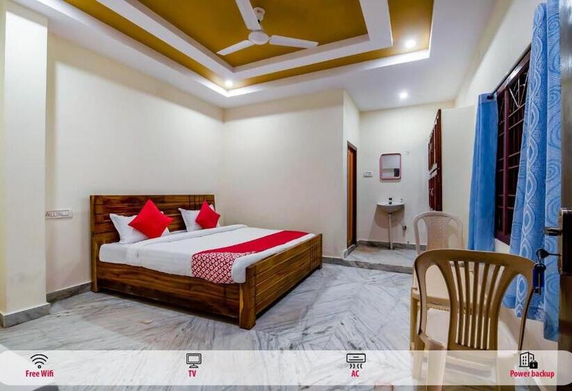 בית מלון כפרי Oyo Rushikonda Grand