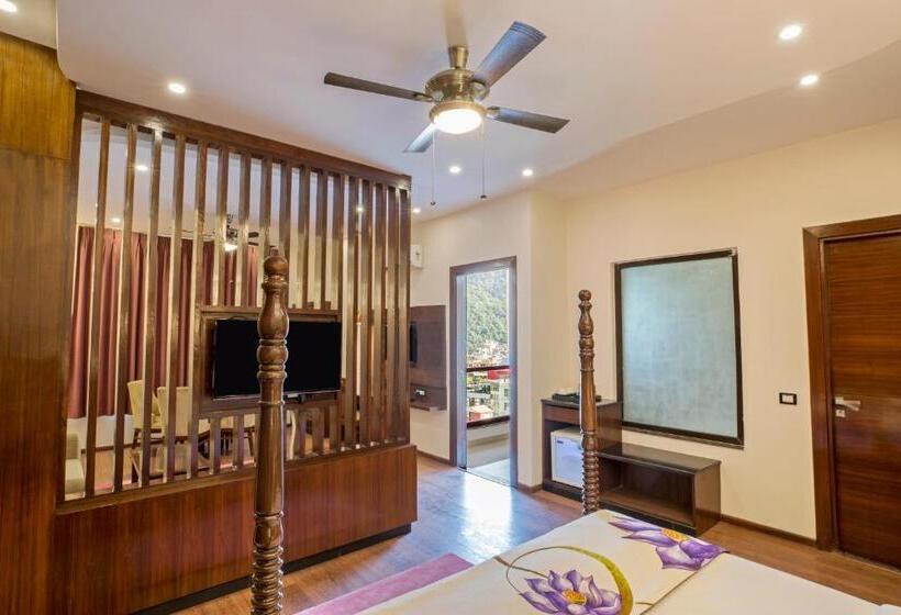 Hotell Regenta Inn On The Ganges Rishikesh