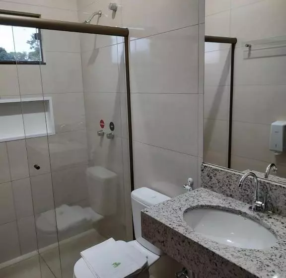 ホテル Vale Do Ivinhema