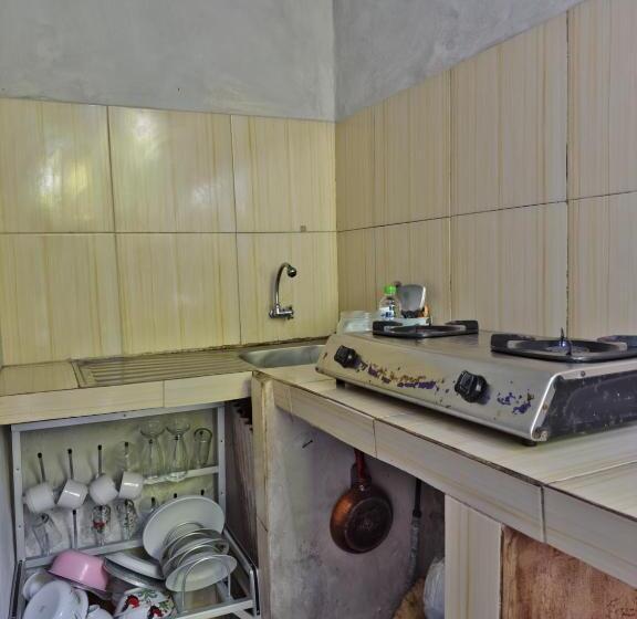 ペンション The Banana House