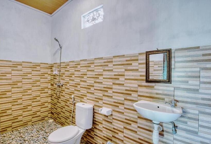 ペンション The Banana House