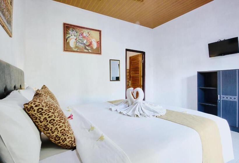 ペンション The Banana House