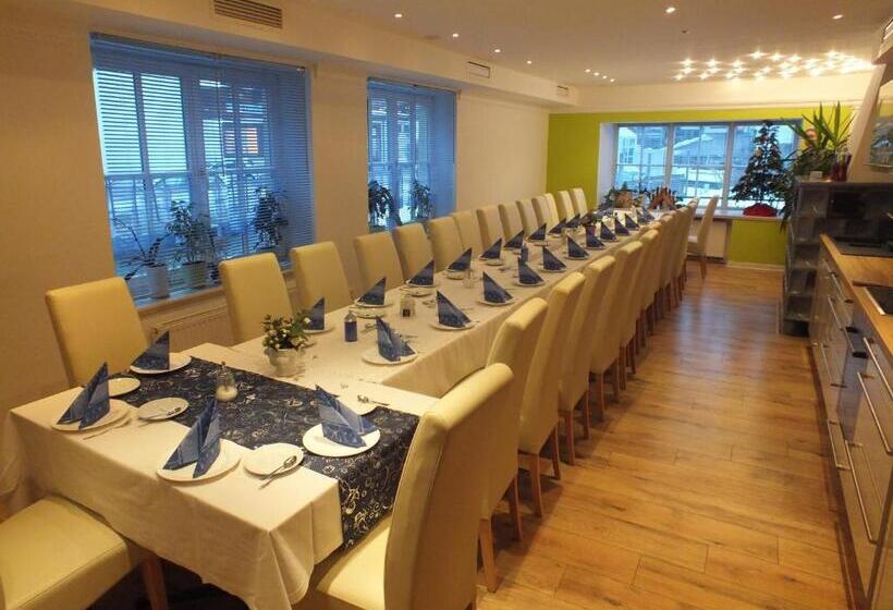 Общежитие Dreimäderlhaus Rieden