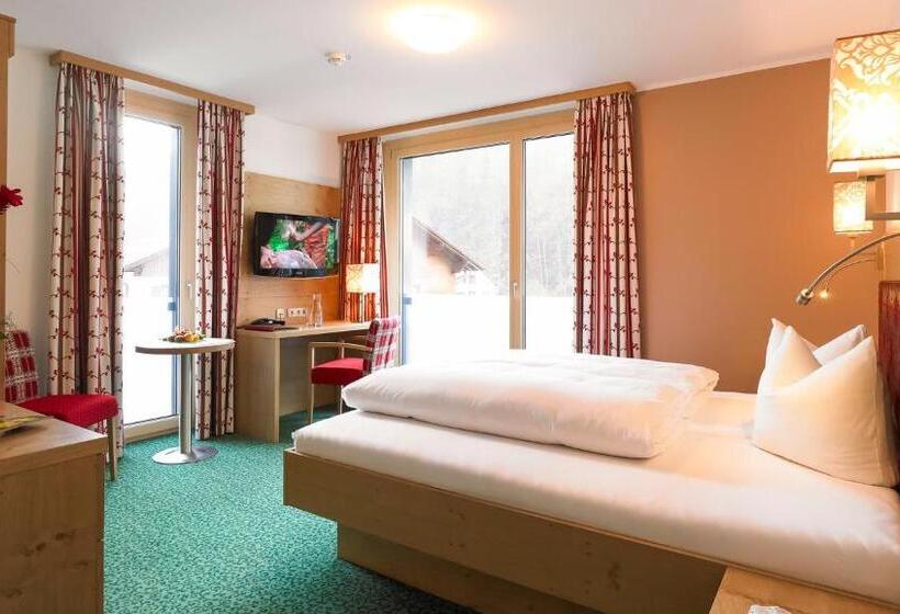 Retkeilymaja Gasthof Post