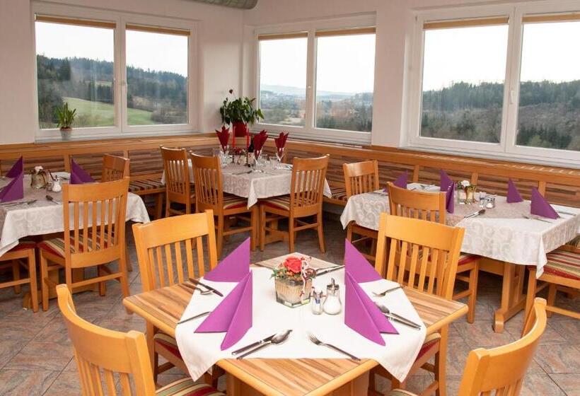 הוסטל Gasthof Tauser