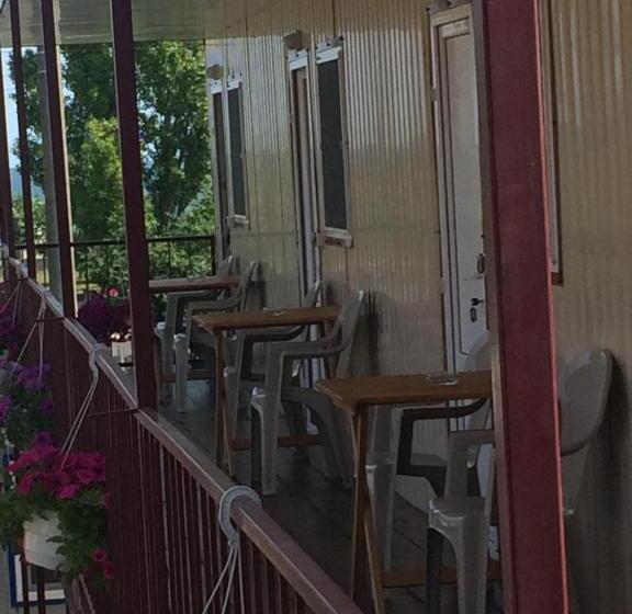 호텔 дом семейного отдыха