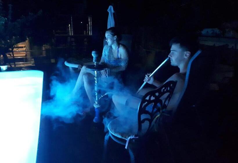 ペンション Guest House Barkhat