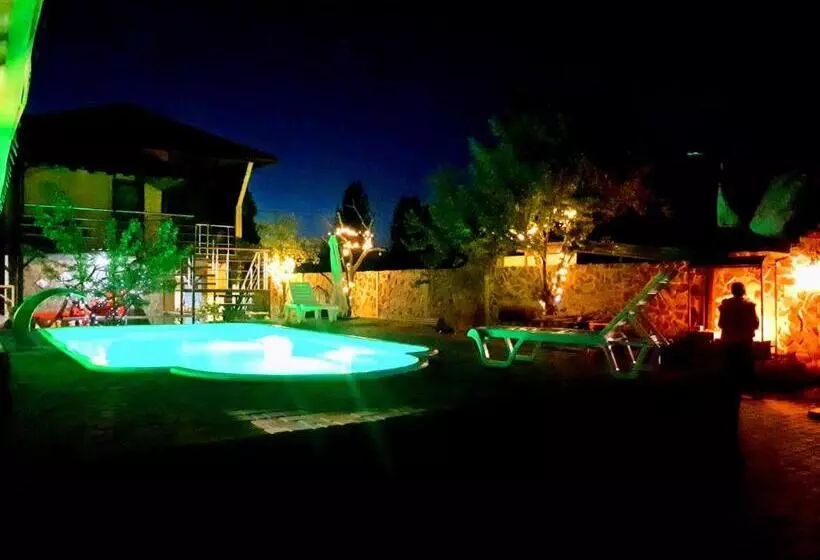 ペンション Guest House Barkhat
