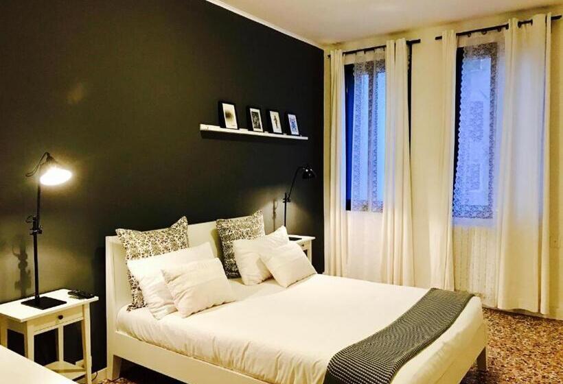 펜션 Venetian Experience