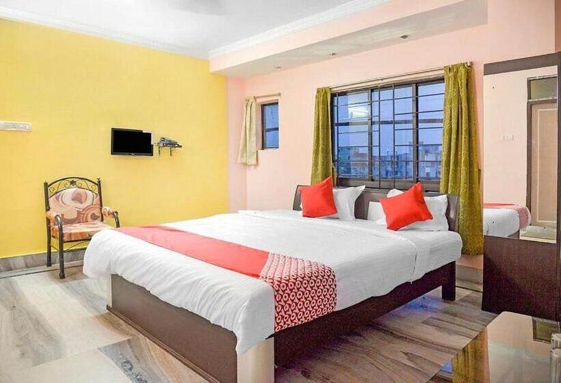 هتل Relyef Inn, Chinar Park Near Kolkata Airport