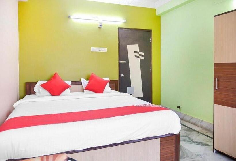هتل Relyef Inn, Chinar Park Near Kolkata Airport