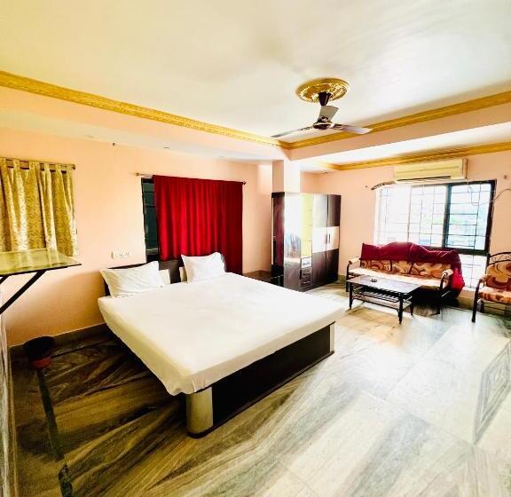 هتل Relyef Inn, Chinar Park Near Kolkata Airport