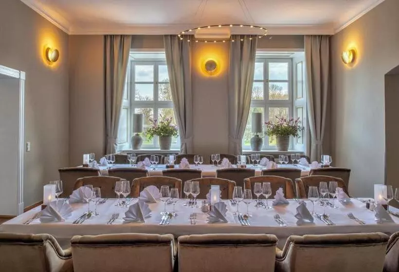 ホテル Schloss Rattey   Haus Weinwerk