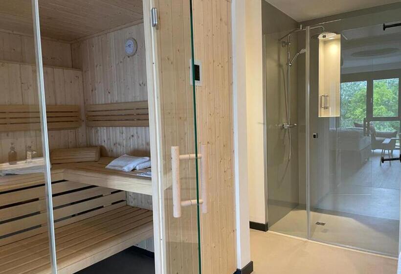 ホテル Schloss Rattey   Haus Weinwerk