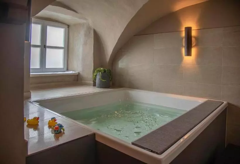 ホテル Schloss Rattey   Haus Weinwerk