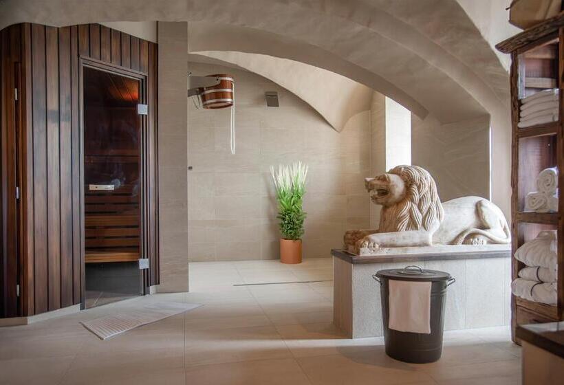 ホテル Schloss Rattey   Haus Weinwerk