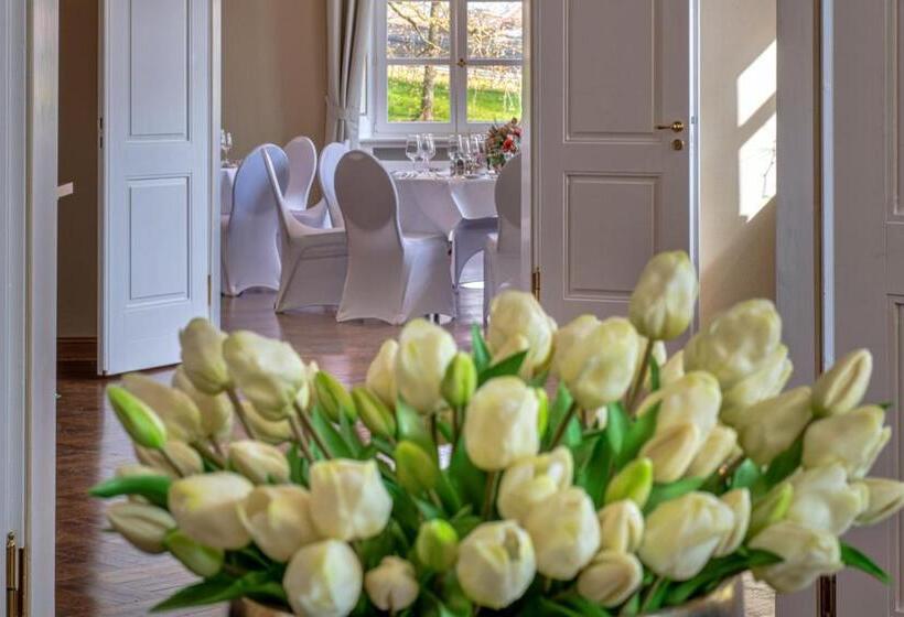 ホテル Schloss Rattey   Haus Weinwerk