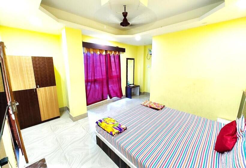 Sashi Puri Near Golden Sea Beach And Temple Fully Air Conditioned Hotel With Parking Facility, Bes