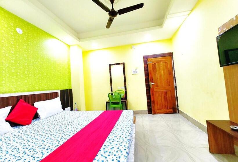 Sashi Puri Near Golden Sea Beach And Temple Fully Air Conditioned Hotel With Parking Facility, Bes